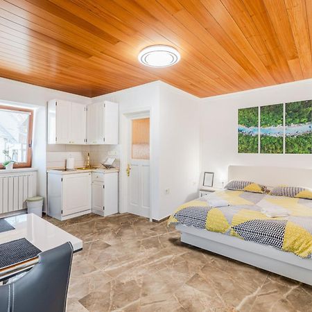 Apartmaji Mausi Bovec Exteriör bild