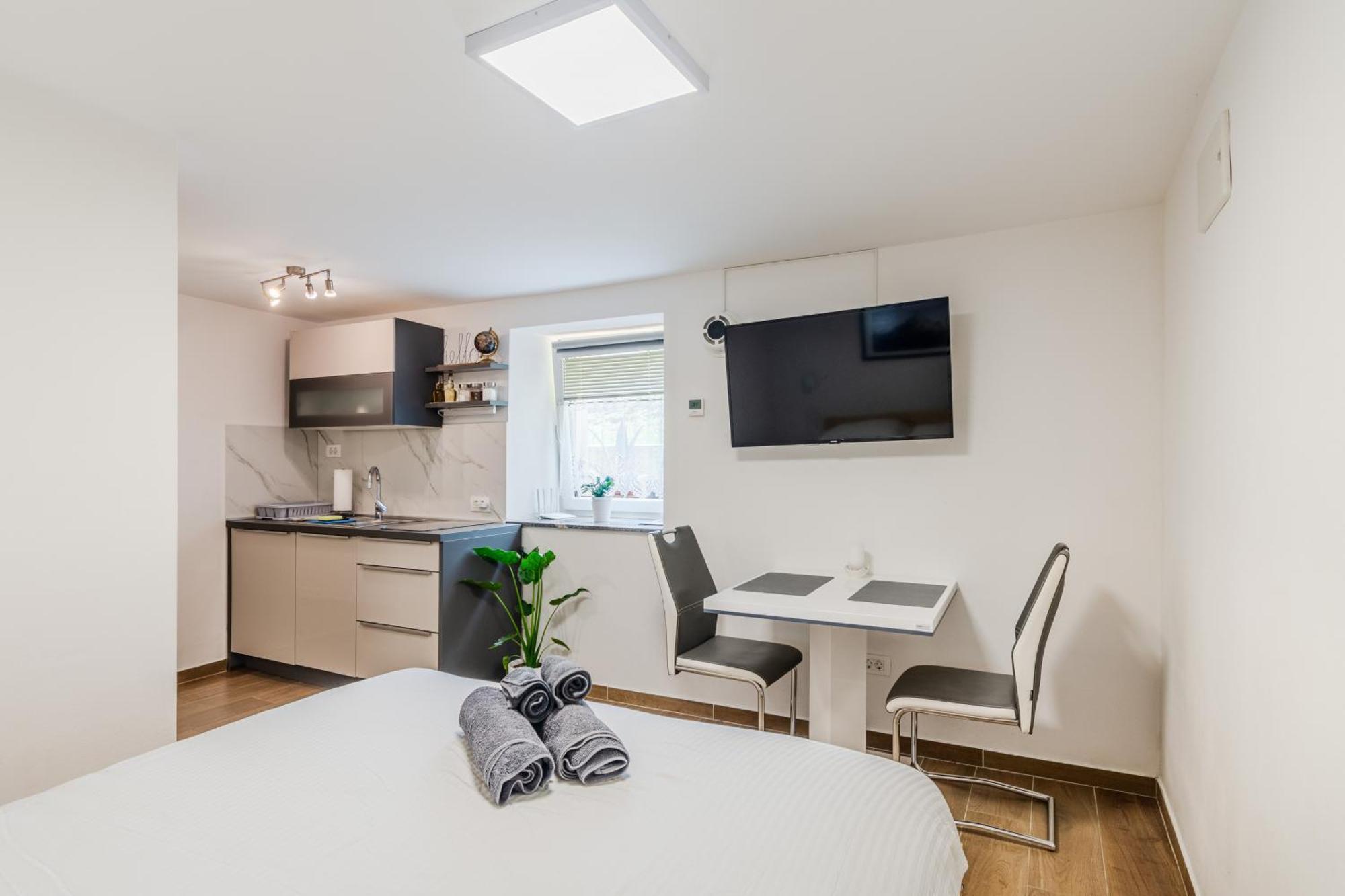 Apartmaji Mausi Bovec Exteriör bild